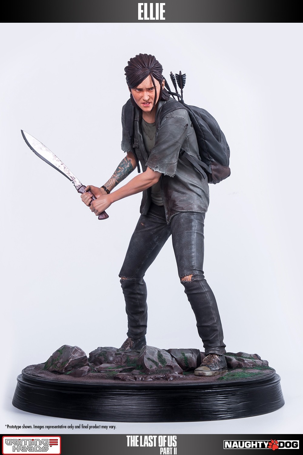 gaming heads statue