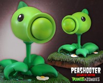 Plants vs. Zombies™: Peashooter with Pea Exclusive Figurine