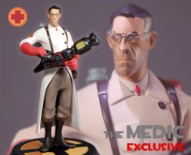 Team Fortress 2: The RED Medic Exclusive Statue